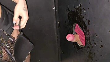 damn, gloryhole luck sucks with this tiny dick filming my suck