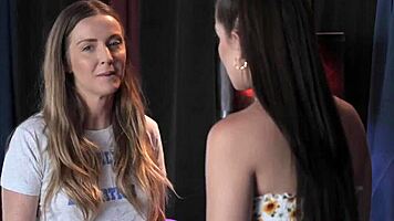 Crimey Lesbians Devour Pussy in Steamy 69