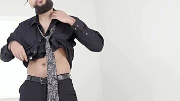 i'm pounding brunette majiik montana's ass while serena santos licks!