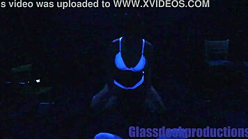 Scarlett Johnson glows under blacklight in mysterious solo tease