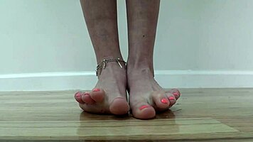 um petite blonde sassy like lickin balls n rimmin ass then suckin cock till milky cum 😩💦