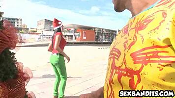 i'm freaky latina teen w braces suckin this big dick so good!