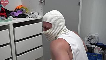 Big curvy ass slut gets rough blowjob doggy cowgirl pounding in 4k