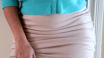 Slutty lesbians mercedes and zoey lick shaved cunts on sofa