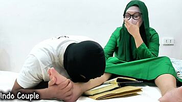 Classmates Go Viral Fucking Hard Bent Over with Pussy Lick and Doggystyle in College