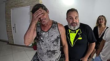 novinha arrives at new mansion just to fuck and friend wants to join nands ninfetinha