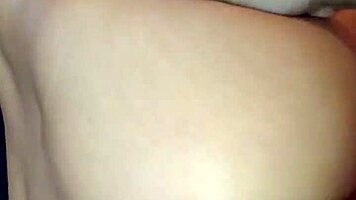 damn this curvy malaysian babe takes hard doggy pounding 😍