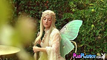 eva elfie loved posing hot in big tits fantasy cosplay outdoors