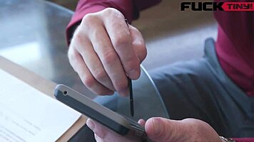 kate bloom poses blue eyes charm goo play