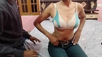 Desi Village Teen Outdoor Fuck Viral!