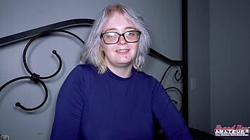 Blonde annie archer enjoys hotel deep anal session