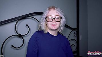 Blonde annie archer enjoys hotel deep anal session