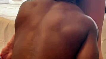 Hey neighbor, wanna fuck after iFood?