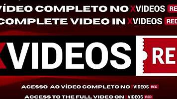 Não aguentei, gozei na boquinha da putinha brasileira—quer mais? 