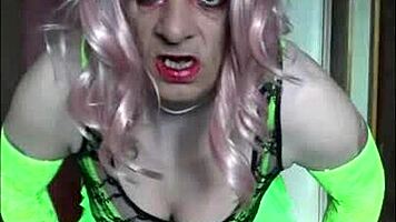 crossdressing sissy piss lover begs fill tube to swallow