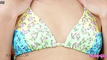 Cute brunette teen pov casting interview sofa massage cum