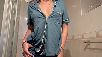 wanna taste the world's most delicious perfect pussy?