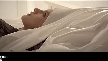 european teen gf moans in intimate wet pussy pounding 😍💦👅