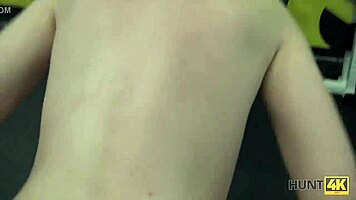 Hunter's Cash Tempts Pretty Czech Pussy