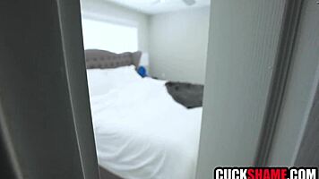 cuck hubby spies on his milf wife deepthroating that monster black cock 😏 rough interracial! 🔥