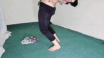 muslim maid, show that big ass through your see-through pajamas? 😈🍑