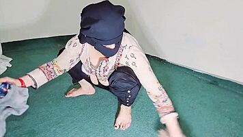 muslim maid, show that big ass through your see-through pajamas? 😈🍑