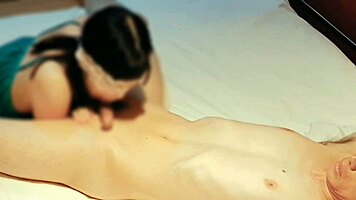 sexy green lingerie wife sucks cock in homemade close-up