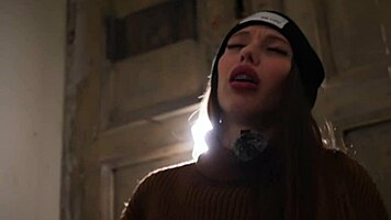 laura quest skinny tanned babe teases pussy outdoors in snow