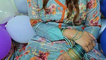 Step-Sister Surprises with Valentine Advance Close-Up Fuck