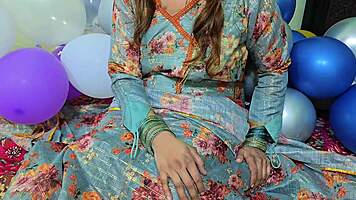 Step-Sister Surprises with Valentine Advance Close-Up Fuck