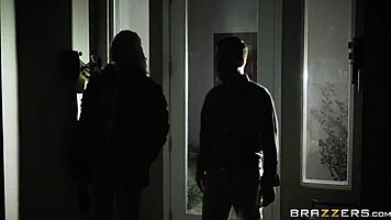 Alena Croft Seduces Dirty Masseur in Steamy Hardcore Massage