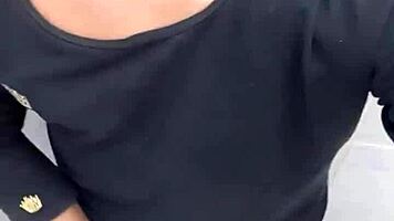 colombian escort's creamy handjob