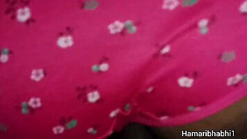desi beauty's tight pussy pounded closeup in saree