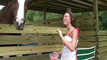 brookeskye fingers petite pussy in garden orgasm