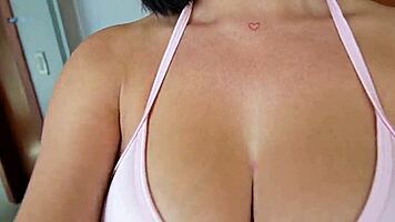 Coachella vip tempts with curvy latina's tight pussy ride you won't last