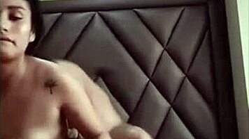 Ximenita's massage turns into oily cum in mouth finish