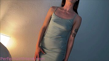 Tomboy Tess Thompson Shares Bed, Cock Worship from Roommate