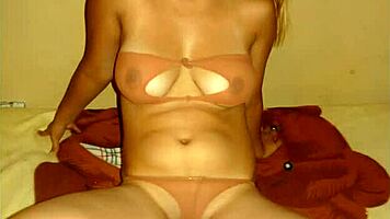 Lesly's Intimate Peruvian Casting Reveals Her Secrets