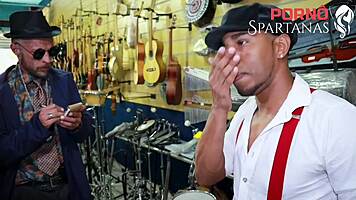 Oh man, this sexy latina novinha bends over giving her tight ass to avoid jail, moaning wildly as she rides cowgirl!