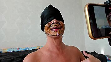 gilf mommy swallows huge cumshot mouthful from bodybuilder