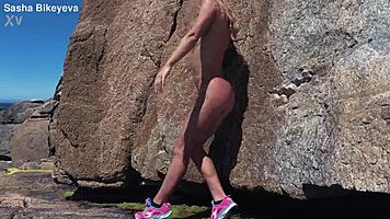 russian nudist sasha bikeyeva perfect nude body atlantic coast stroll