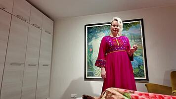 Blonde milf's wet pussy gets licked by eager young stud