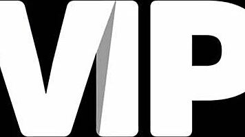 czech gf trades shaved pussy for cash in public outdoor heels fuck 😍🍑💦