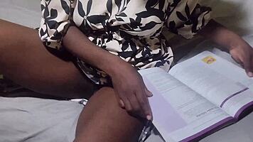 Horny Wife Spreads For Final Exam Prep