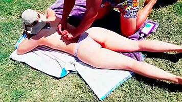 colombian cutie shakes her big ass for public thrill