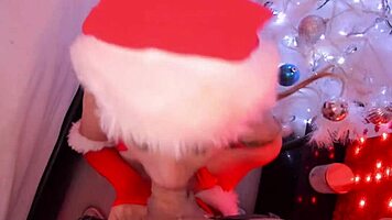 i unwrap sexy petite blonde as my hottest christmas gift