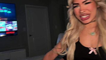 i'm blowing bubbles then taking creampie from best friend's dad in missionary mess 😩💦