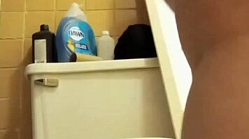 Petite Girl Soaks Underwear in Piss Fetish Playtime