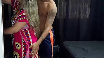 Colombian cutie tempted to deepthroat during cleanup
