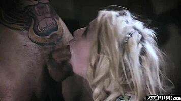 Rough deepthroat trailerpark blonde small tits fucked hard